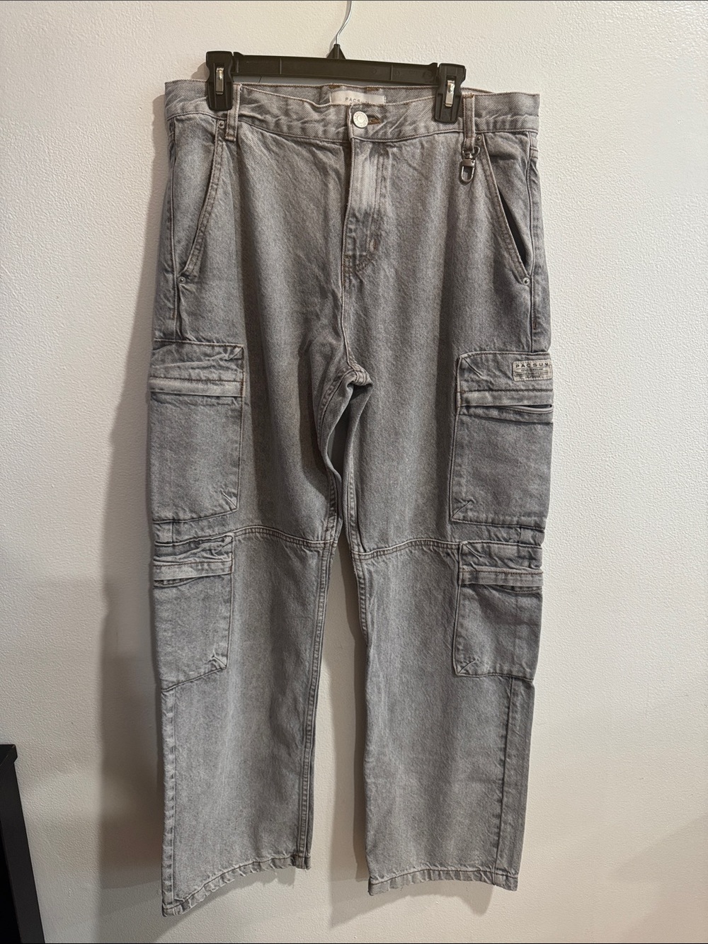 Pacsun Washed Gray Baggy Cargo Jeans size 32x32